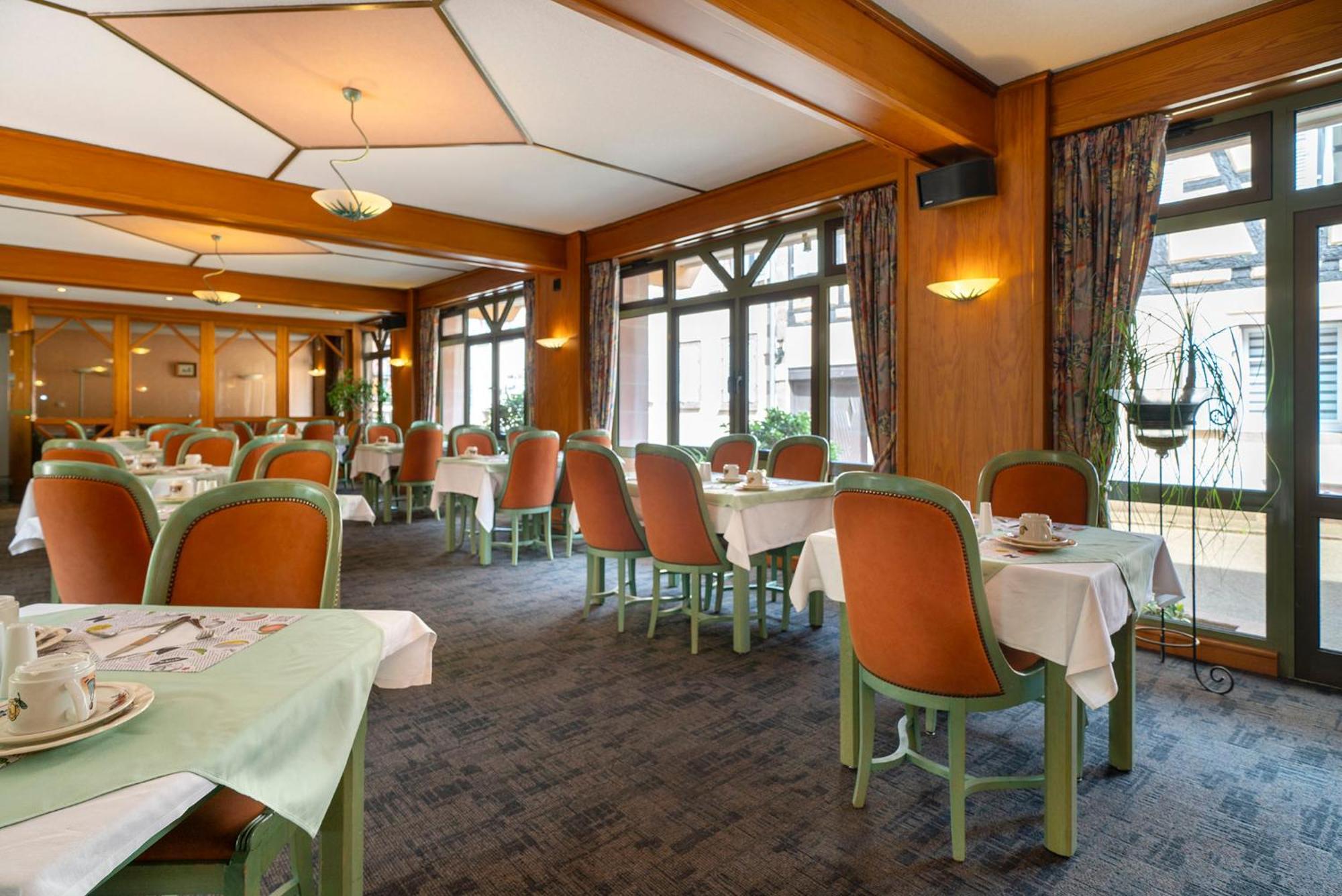 Hotel A La Vignette - Colmar-Nord Saint-Hippolyte Kültér fotó